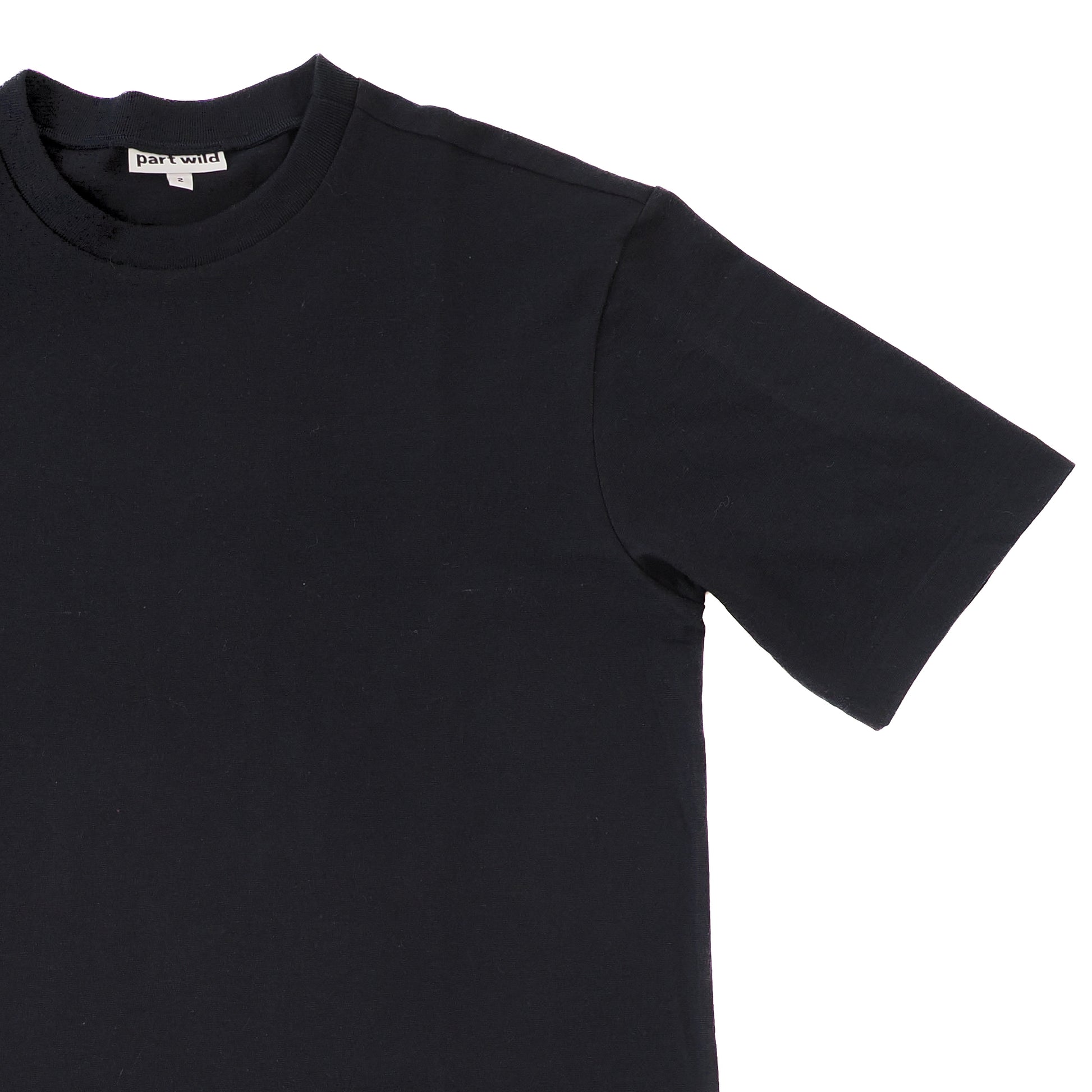 This New York-made t-shirt boasts a slightly taller length and longer sleeves, plus the unbeatable combination of 40% Cordura and 60% organic cotton for maximum comfort, breathability, and abrasion-resistance.